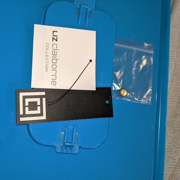 3/$25 Liz Claiborne Abstract Top NWT XL - Picture 6 of 8